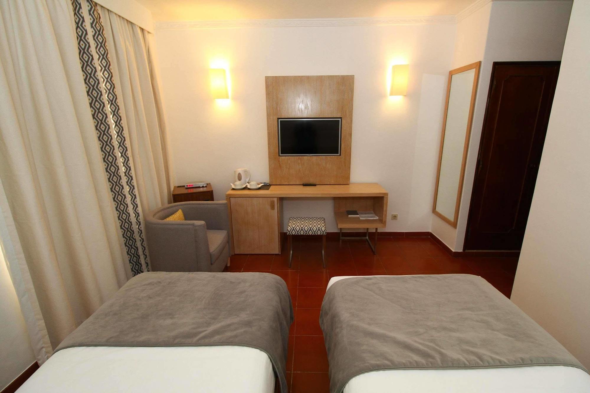 פארו Best Western Hotel Dom Bernardo מראה חיצוני תמונה