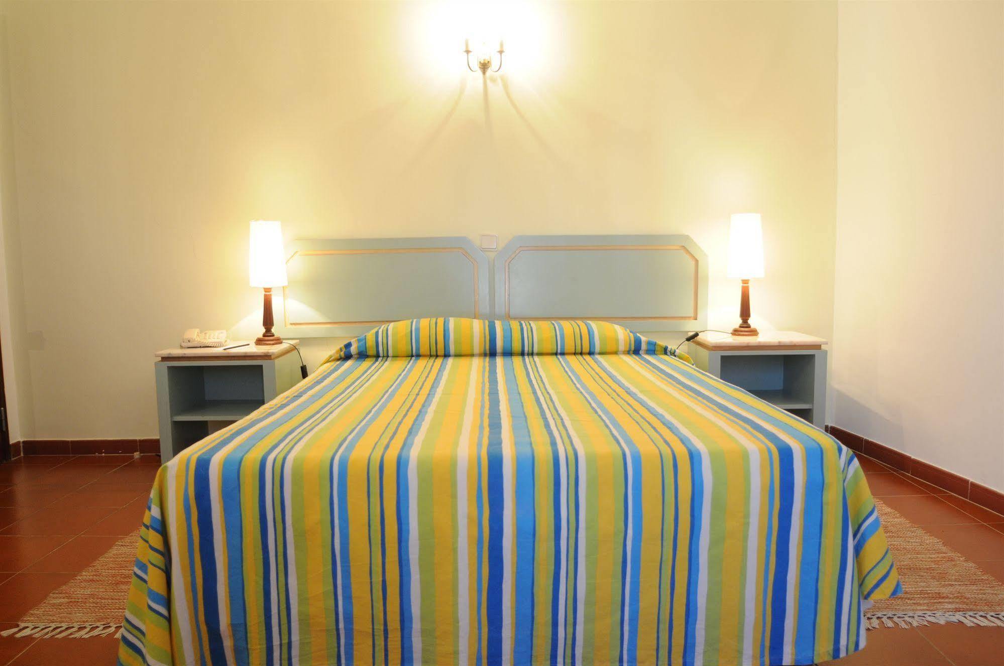 פארו Best Western Hotel Dom Bernardo מראה חיצוני תמונה